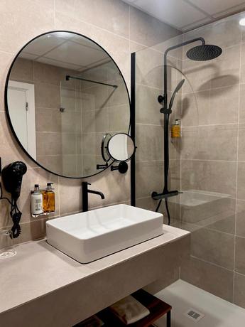 Imagen de la habitación del Aparthotel AP Sines. Foto 3