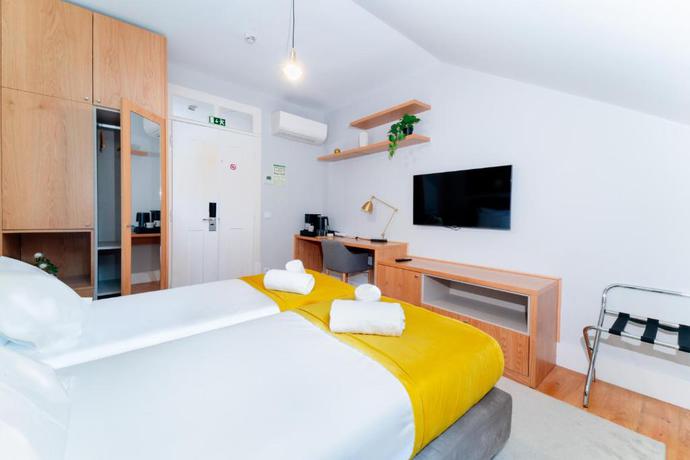Imagen general del Aparthotel A&S Su&iacute;tes Coimbra. Foto 6