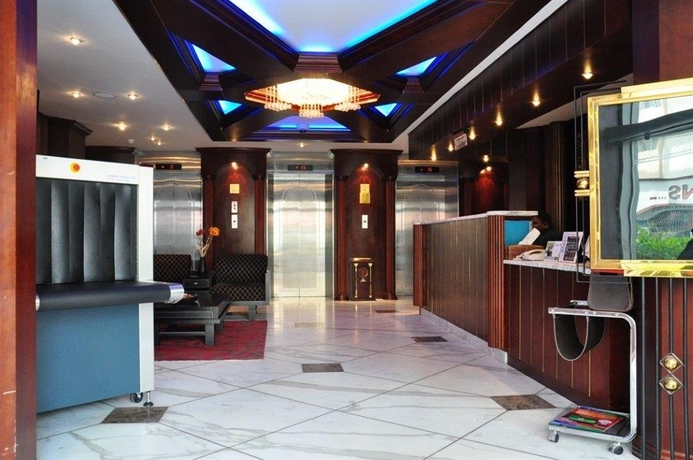 Imagen de los interiores del Aparthotel Abu Dhabi Plaza Hotel Apartments. Foto 5