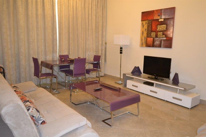 Imagen de los interiores del Aparthotel Abu Dhabi Plaza Hotel Apartments. Foto 6
