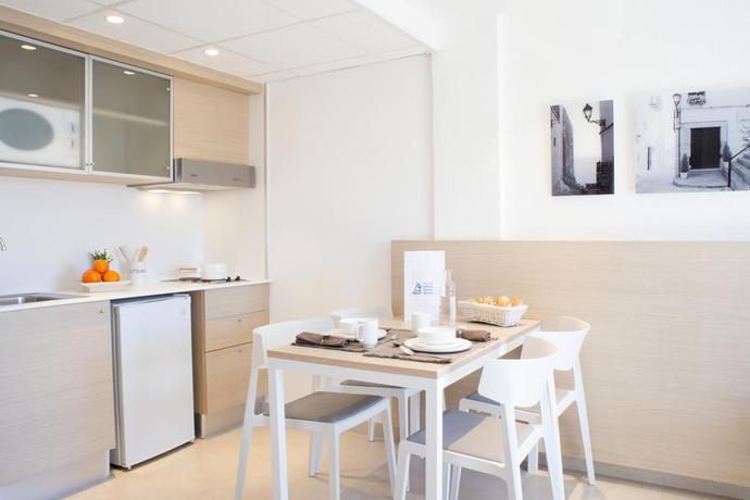 Imagen de la habitación del Aparthotel Acualandia. Foto 7
