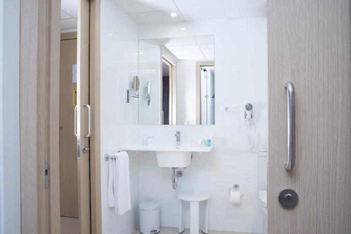 Imagen de la habitación del Aparthotel Acualandia. Foto 11
