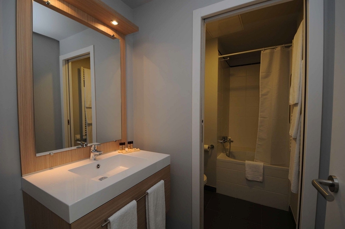 Imagen de la habitación del Aparthotel Adagio Access Brussels Europe. Foto 12
