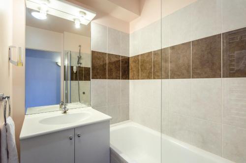 Imagen general del Aparthotel Adagio Access Carri&egrave;res-sous-poissy. Foto 2