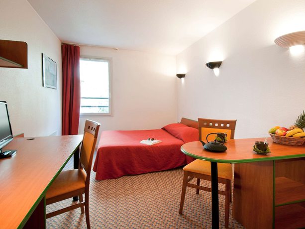 Imagen de la habitación del Aparthotel Adagio Access La D&eacute;fense L&eacute;onard De Vinci. Foto 2