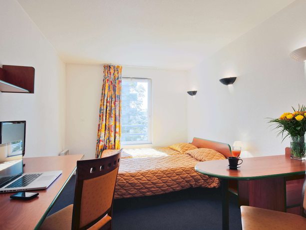 Imagen de la habitación del Aparthotel Adagio Access La D&eacute;fense L&eacute;onard De Vinci. Foto 9