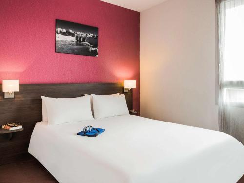 Imagen de la habitación del Aparthotel Adagio Access Marseille Saint Charles. Foto 17