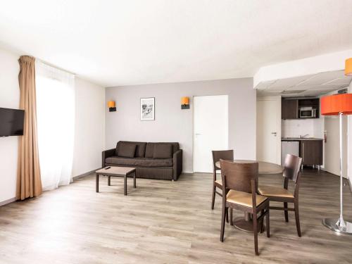 Imagen de la habitación del Aparthotel Adagio Access Orl&eacute;ans. Foto 15