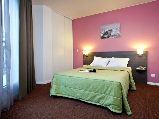 Imagen de la habitación del Aparthotel Adagio Access Paris Asni&egrave;res Aparthotel. Foto 16