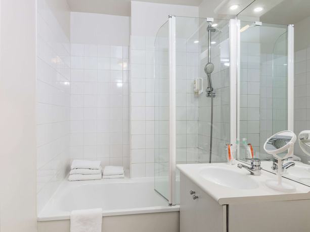 Imagen de la habitación del Aparthotel Adagio Access Paris Clamart. Foto 10
