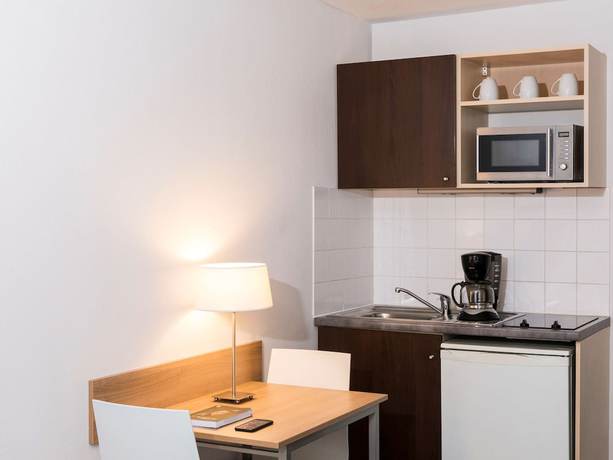 Imagen de la habitación del Aparthotel Adagio Access Paris Clamart. Foto 15