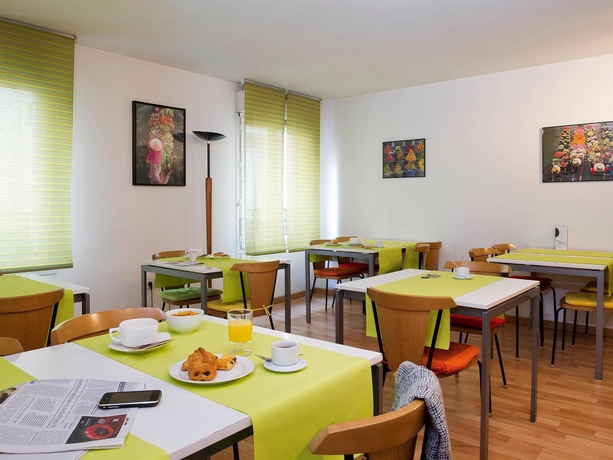 Imagen del bar/restaurante del Aparthotel Adagio Access Paris Maisons-alfort. Foto 2