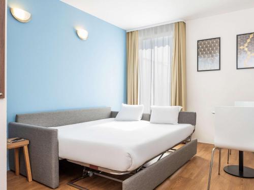 Imagen de la habitación del Aparthotel Adagio Access Paris Quai D'ivry. Foto 20