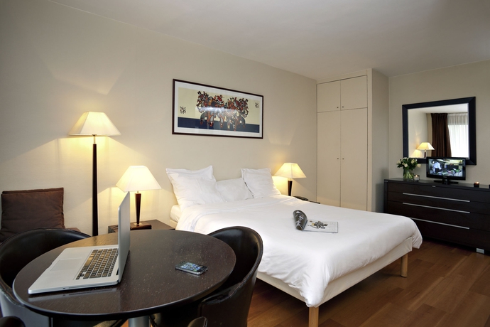 Imagen de la habitación del Aparthotel Adagio Access Paris Tour Eiffel Saint Charles. Foto 7
