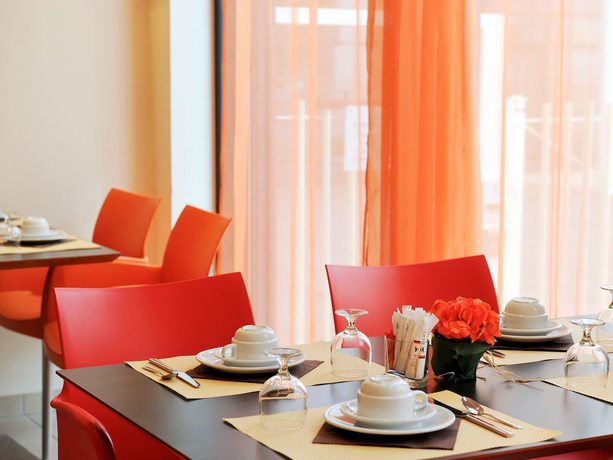 Imagen del bar/restaurante del Aparthotel Adagio Access Toulouse Jolimont. Foto 8