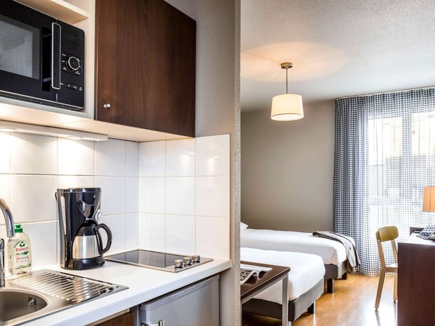 Imagen de la habitación del Aparthotel Adagio Access Vanves Porte De Ch&acirc;tillon. Foto 8
