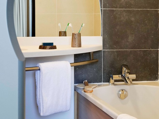 Imagen de la habitación del Aparthotel Adagio Bordeaux Gambetta. Foto 12