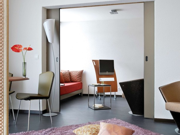 Imagen de la habitación del Aparthotel Adagio Bordeaux Gambetta. Foto 13