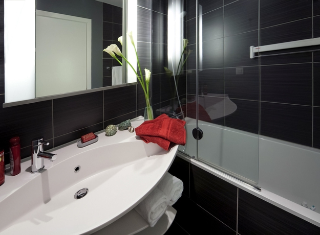Imagen de la habitación del Aparthotel Adagio Brussels Grand Place. Foto 12