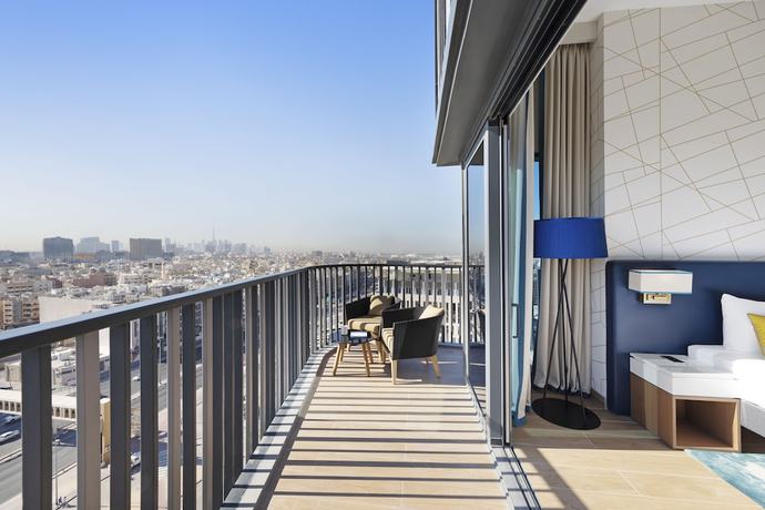 Imagen de la habitación del Aparthotel Adagio Dubai Deira. Foto 6
