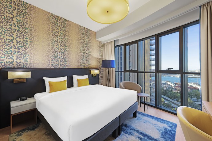 Imagen de la habitación del Aparthotel Adagio Dubai Deira. Foto 8