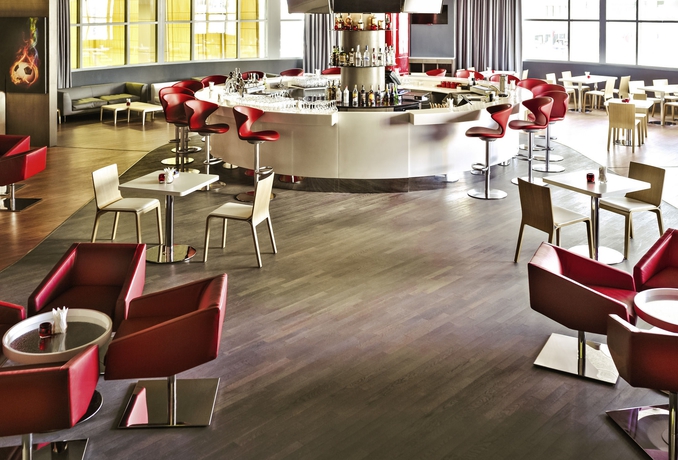 Imagen del bar/restaurante del Aparthotel Adagio Fujairah. Foto 6