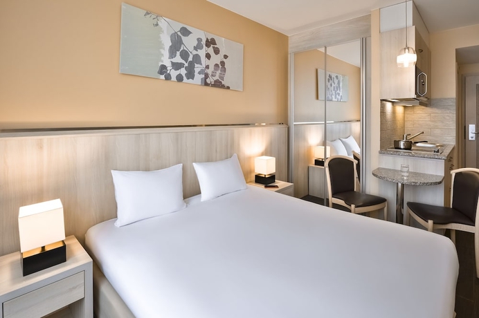 Imagen de la habitación del Aparthotel Adagio Geneve Mont Blanc. Foto 2
