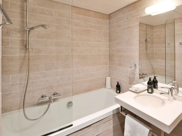 Imagen de la habitación del Aparthotel Adagio Geneve Mont Blanc. Foto 18