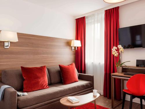 Imagen de la habitación del Aparthotel Adagio La Defense Courbevoie. Foto 7
