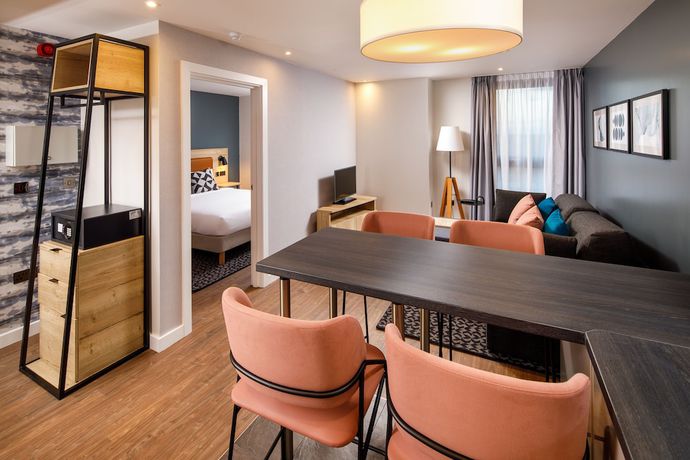 Imagen de la habitación del Aparthotel Adagio London Sutton Point. Foto 9