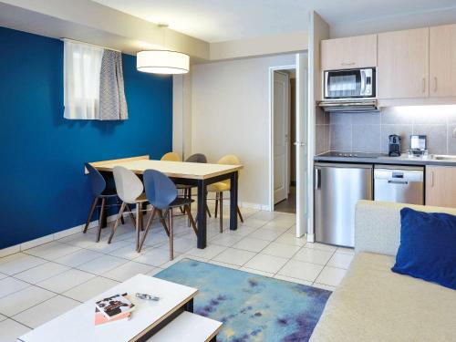 Imagen de la habitación del Aparthotel Adagio Monaco Monte Cristo. Foto 11