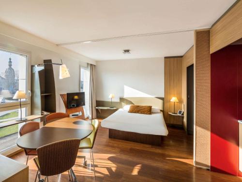 Imagen de la habitación del Aparthotel Adagio Nantes Centre. Foto 18