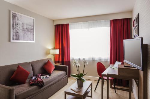 Imagen general del Aparthotel Adagio Original Thoiry Geneve. Foto 8