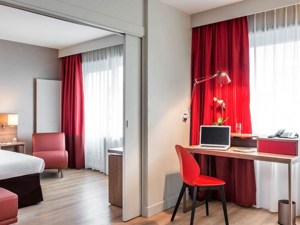 Imagen de la habitación del Aparthotel Adagio Paris Bercy Village. Foto 7