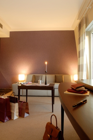 Imagen de los interiores del Aparthotel Adagio Paris Haussmann Champs Elys&eacute;es. Foto 16