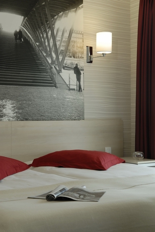 Imagen de la habitación del Aparthotel Adagio Paris Montrouge. Foto 9