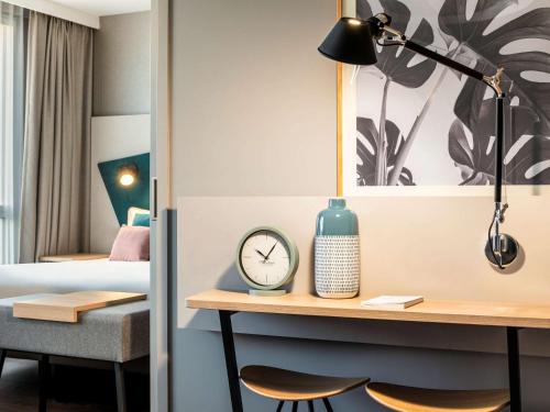 Imagen de la habitación del Aparthotel Adagio Paris Nation. Foto 14