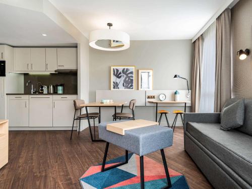 Imagen de la habitación del Aparthotel Adagio Paris Nation. Foto 18