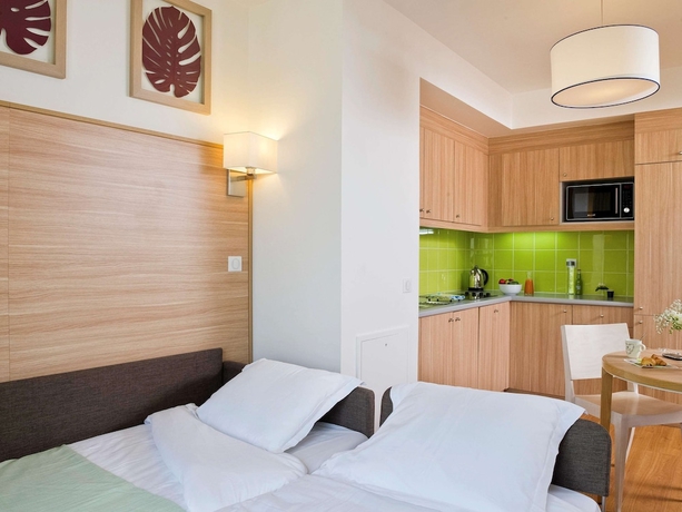 Imagen de la habitación del Aparthotel Adagio Paris Vincennes. Foto 9