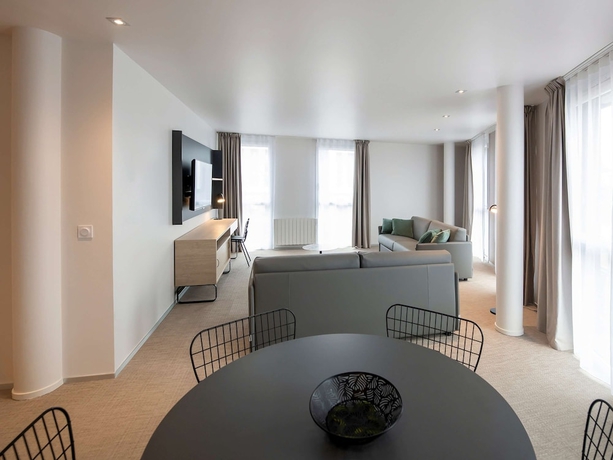 Imagen de la habitación del Aparthotel Adagio and Spa Vannes. Foto 8