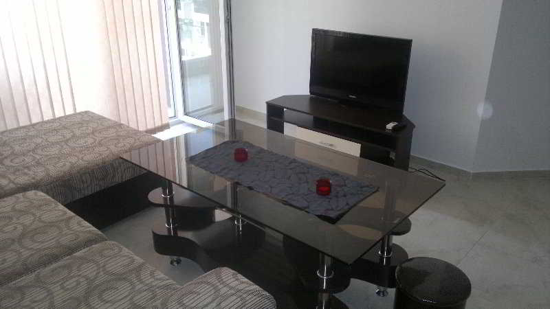 Imagen general del Aparthotel Admiral Plaza Apartments. Foto 1