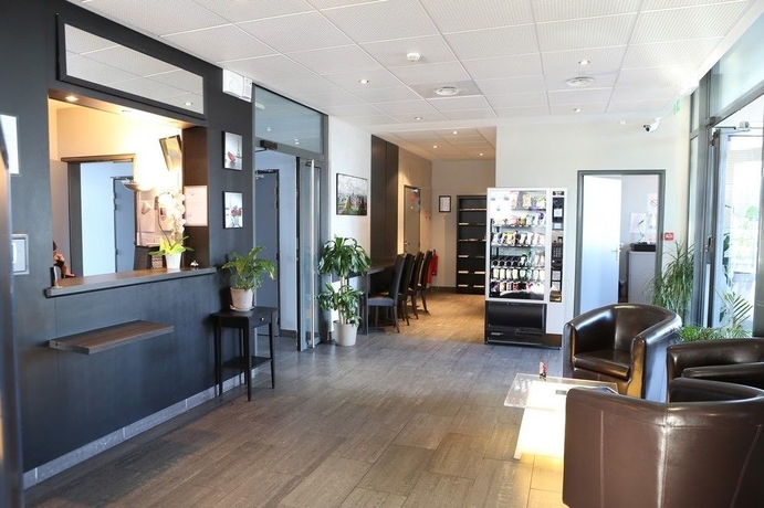 Imagen general del Aparthotel Adonis Paris Sud. Foto 1