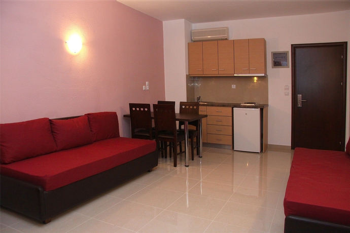 Imagen de los interiores del Aparthotel Agela Apartments. Foto 13