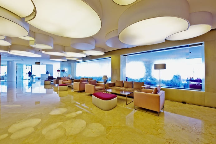 Imagen de los interiores del Aparthotel Al Bustan Residence Hotel Apartments. Foto 17