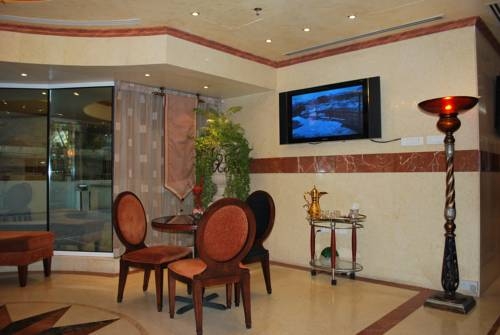 Imagen general del Aparthotel Al Deyafa Hotel Apartments. Foto 3