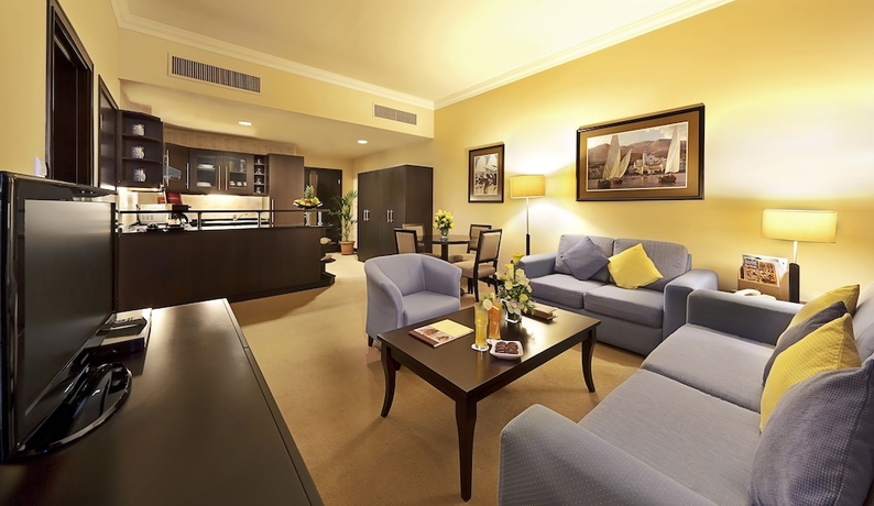 Imagen de la habitación del Aparthotel Al Manzel. Foto 2