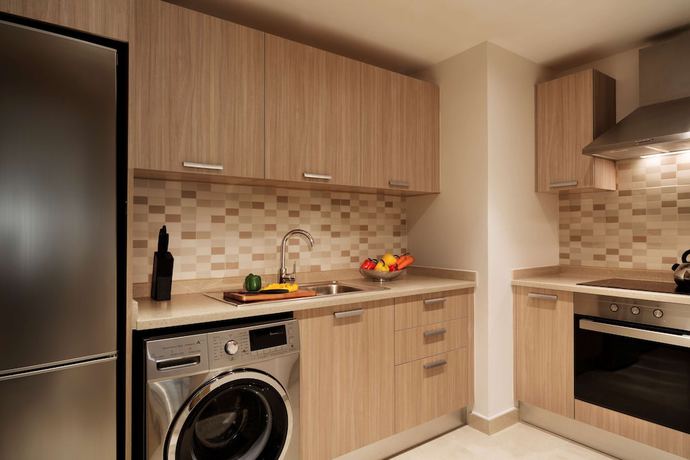 Imagen de la habitación del Aparthotel Al Najada Doha Hotel Apartments By Oaks. Foto 8