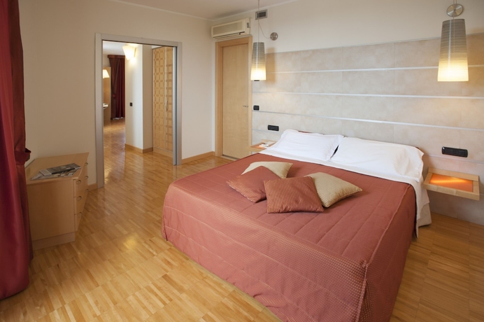 Imagen de la habitación del Aparthotel Alba Residence. Foto 4