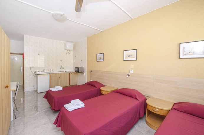 Imagen de la habitación del Aparthotel Alborada, Sliema. Foto 10