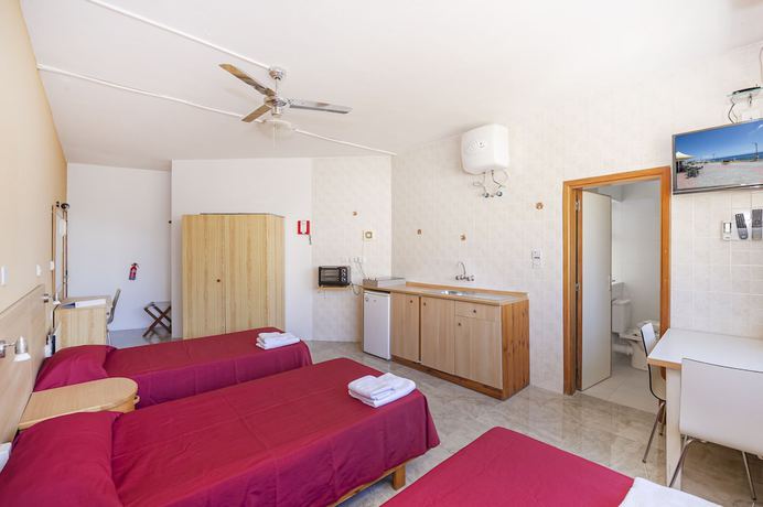 Imagen de la habitación del Aparthotel Alborada, Sliema. Foto 12